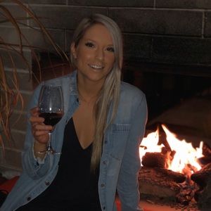 Meet your Posher, Cierra